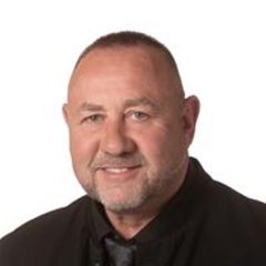 Barry Saunders